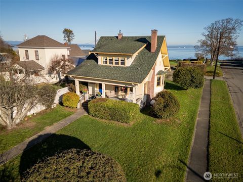 Photo of 635 Georgiana Street, Port Angeles, WA 98362 (MLS # 2478773)