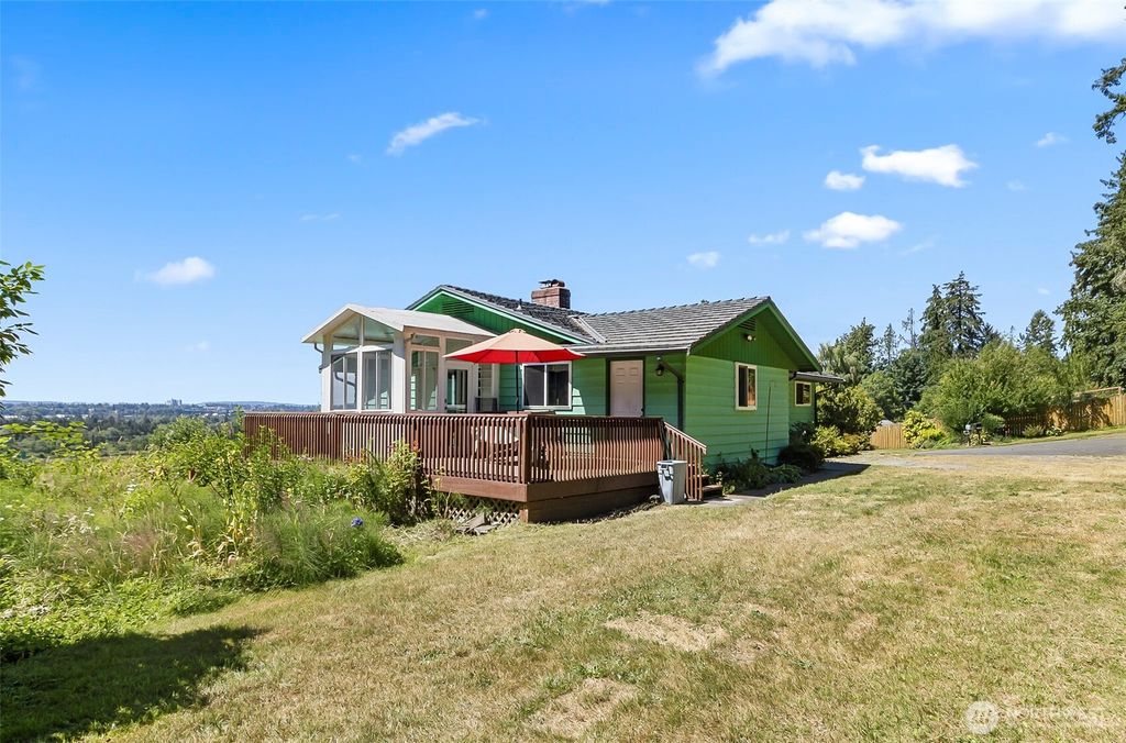Photo of 7202 21st Place SE, Lake Stevens, WA 98258 (MLS # 2553537)