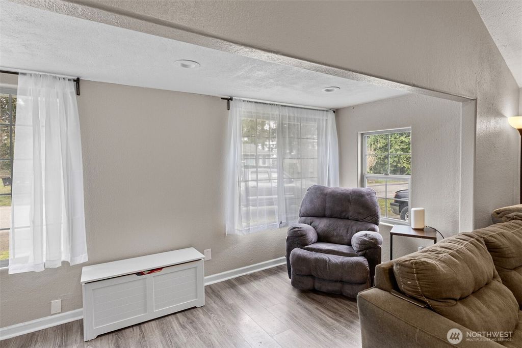 Photo of 1325 Carr Boulevard, Bremerton, WA 98312 (MLS # 2470349)