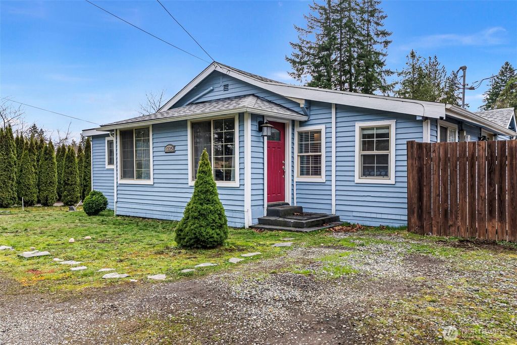 Photo of 1325 Carr Boulevard, Bremerton, WA 98312 (MLS # 2470349)
