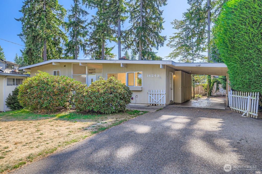 Photo of 14243 SE 14th Street, Bellevue, WA 98007 (MLS # 2436448)