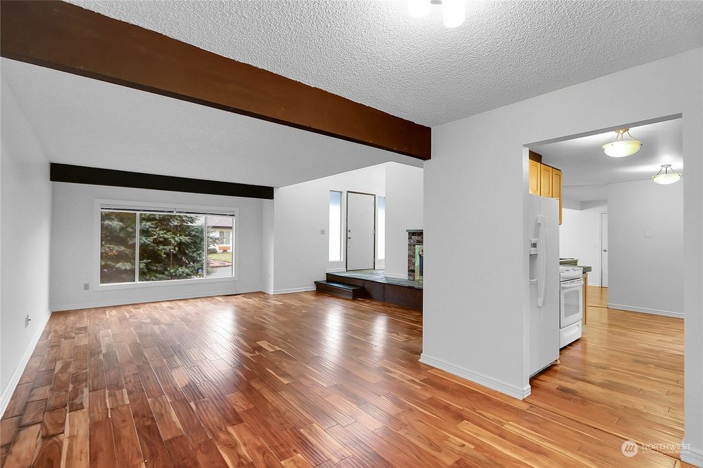 Photo of 15625 SE 168th Street, Renton, WA 98058 (MLS # 2187649)