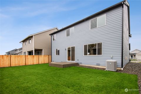 A home in Spanaway