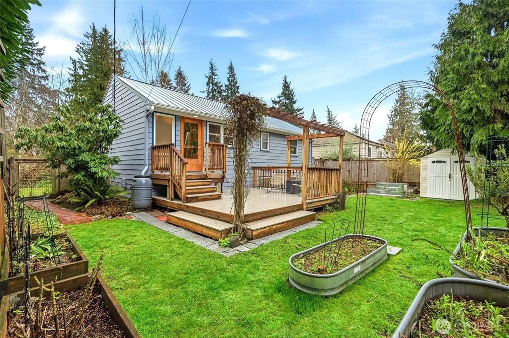 Photo of 8051 36th Avenue NE, Seattle, WA 98115 (MLS # 2485947)