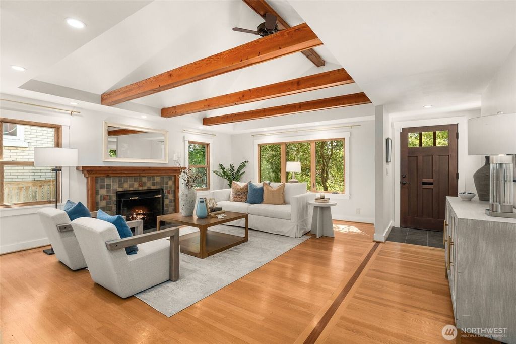 Photo of 1616 6th Avenue W, Seattle, WA 98119 (MLS # 2409254)