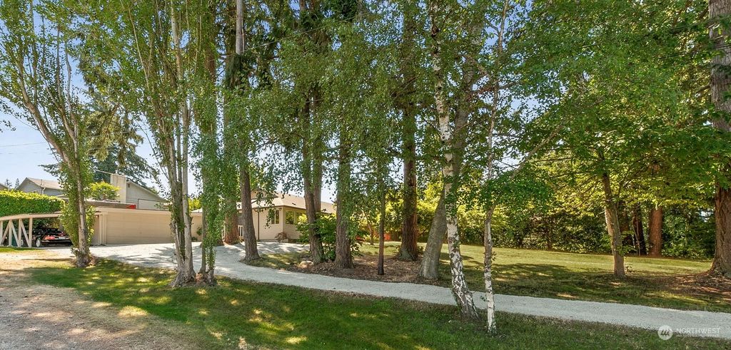 Photo of 18902 8th Avenue SW, Normandy Park, WA 98166 (MLS # 2230676)