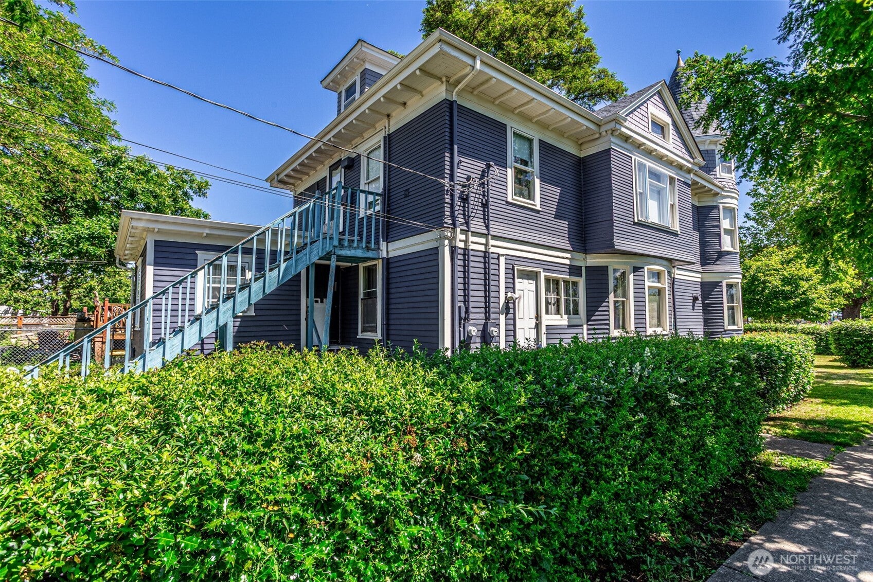 2152 S -54 J St Street