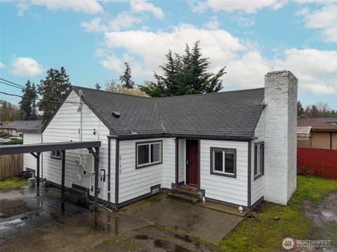 Photo of 6148 88th Street SW, Lakewood, WA 98499 (MLS # 2492286)