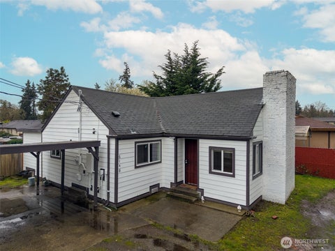 Photo of 6148 88 Street SW, Lakewood, WA 98499 (MLS # 2492286)