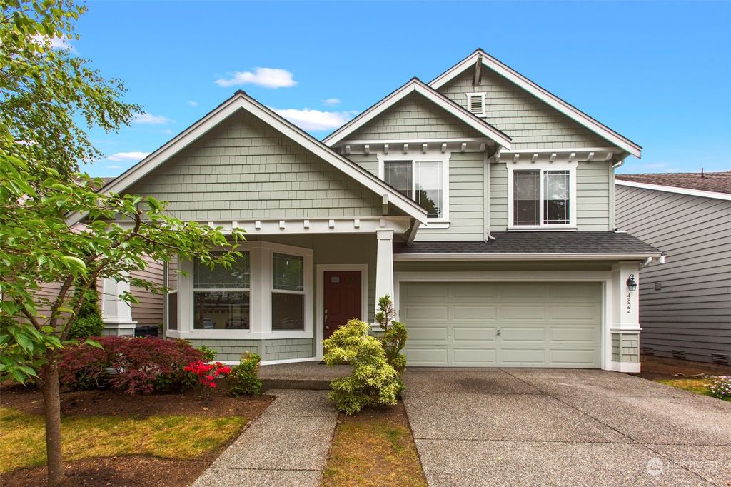Photo of 4822 Bridgeport Place, Mukilteo, WA 98275 (MLS # 2257226)