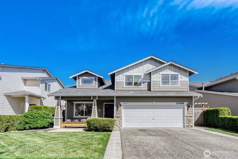 Photo of 13413 32nd Drive SE, Mill Creek, WA 98012 (MLS # 2587726)