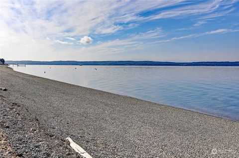 A home in Camano Island