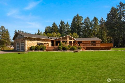 Photo of 34210 206th Avenue SE, Auburn, WA 98092 (MLS # 2468961)