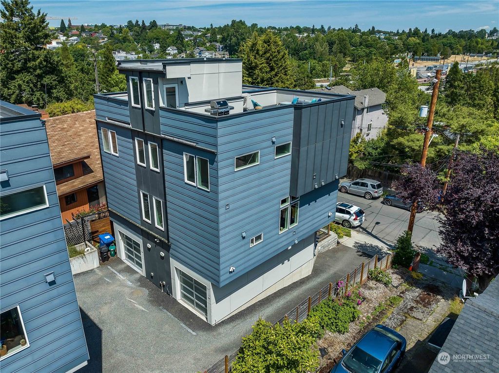 Photo of 1505 17th Avenue S #B, Seattle, WA 98144 (MLS # 2248081)