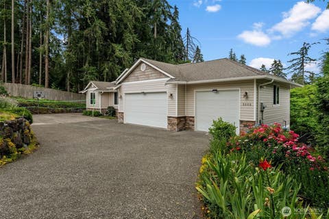 Photo of 5808 60th Street W, University Place, WA 98467 (MLS # 2545900)