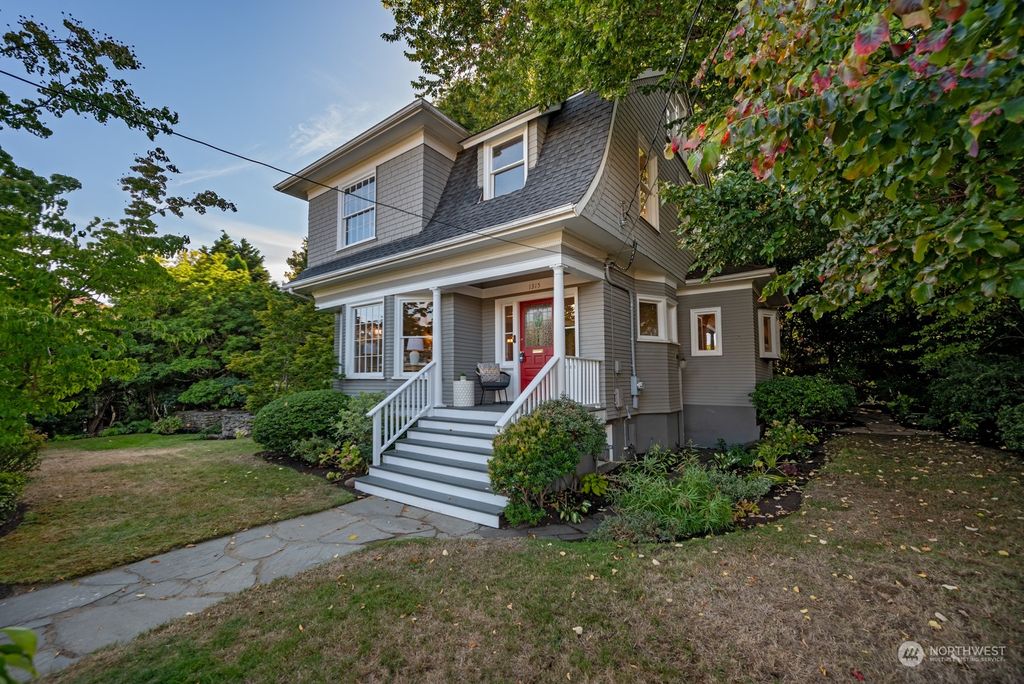 Photo of 1315 3rd Avenue W, Seattle, WA 98119 (MLS # 2158111)