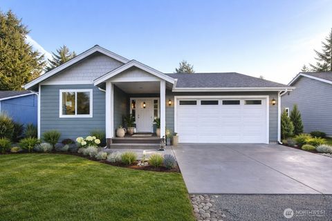 Photo of 420 Cygnus Avenue SW, Ocean Shores, WA 98569 (MLS # 2406015)