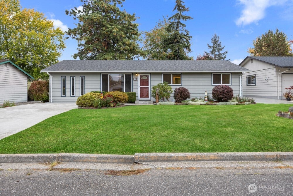 Photo of 27327 76th Drive NW, Stanwood, WA 98292 (MLS # 2585924)