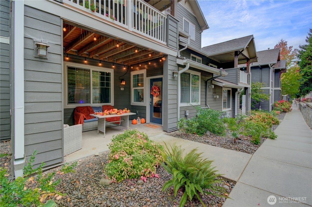 Photo of 10800 SE 17th Circle #M142, Vancouver, WA 98664 (MLS # 2592581)