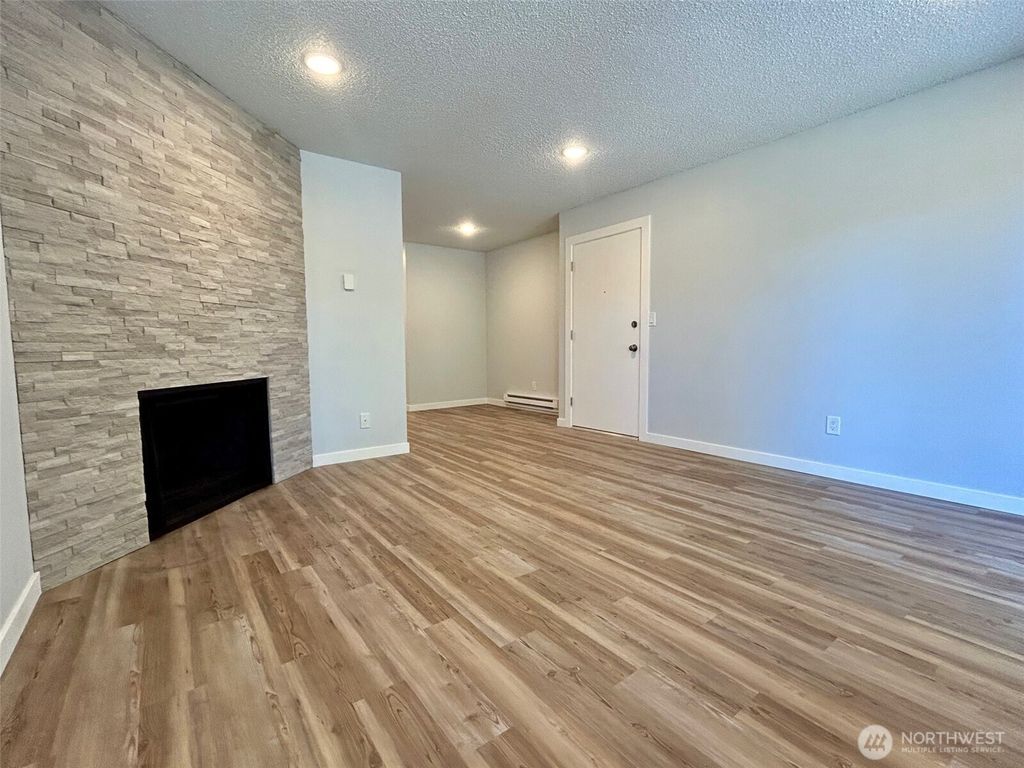 Photo of 9623 S 248 Street #D4, Kent, WA 98030 (MLS # 2402220)