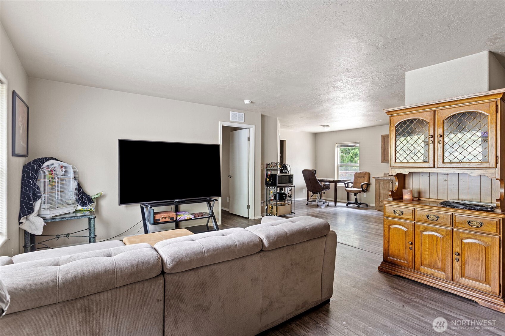 734 Davis Lake Road