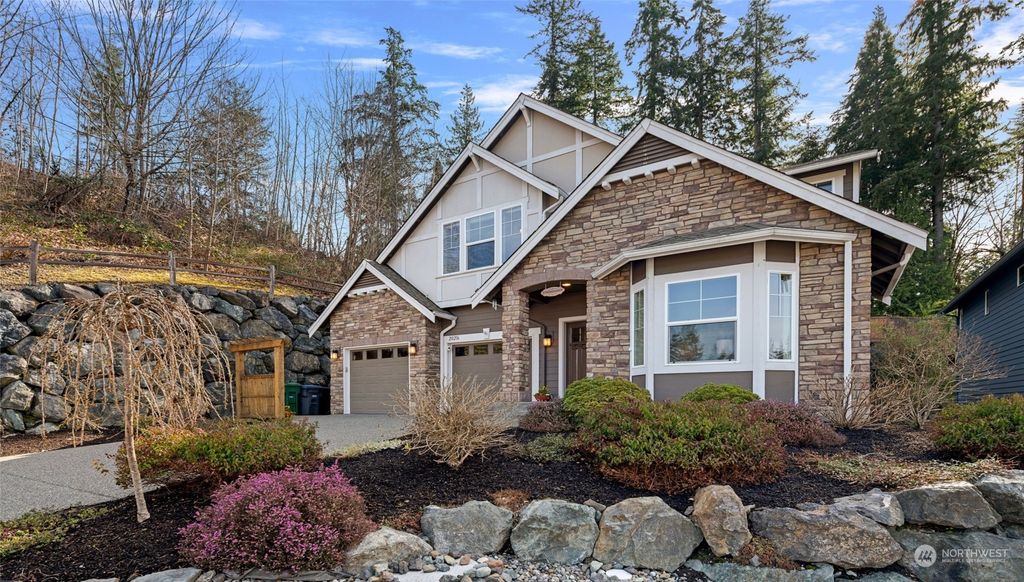 Photo of 20216 13th Avenue W, Lynnwood, WA 98036 (MLS # 2046189)