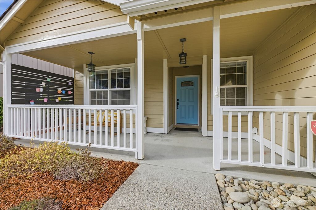 Photo of 7742 48th Avenue SE, Lacey, WA 98503 (MLS # 2499230)