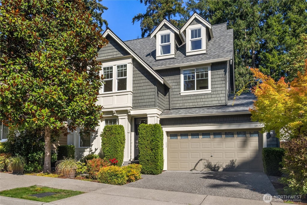 Photo of 18316 NE 111th Street, Redmond, WA 98052 (MLS # 2584362)