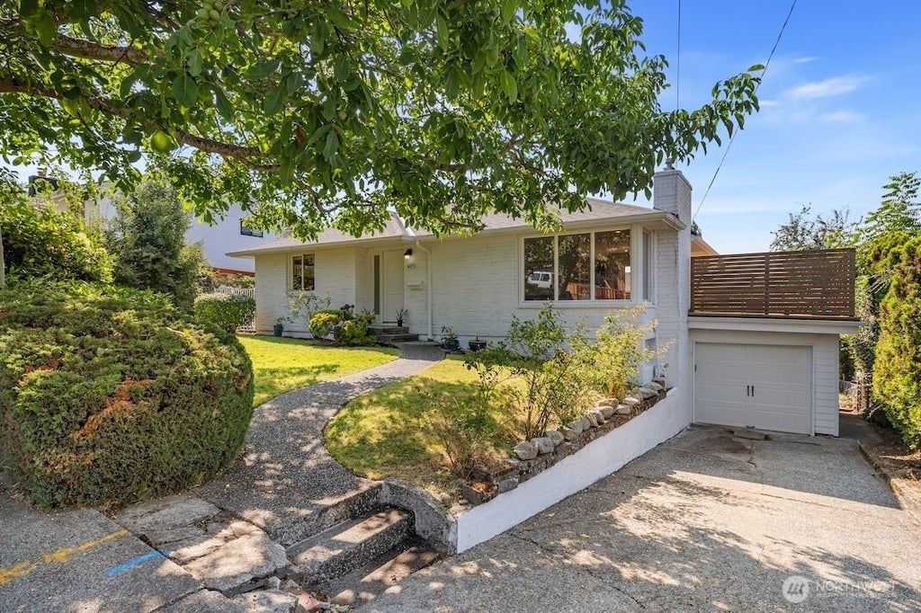 Photo of 4831 S Holly Street, Seattle, WA 98118 (MLS # 2568703)