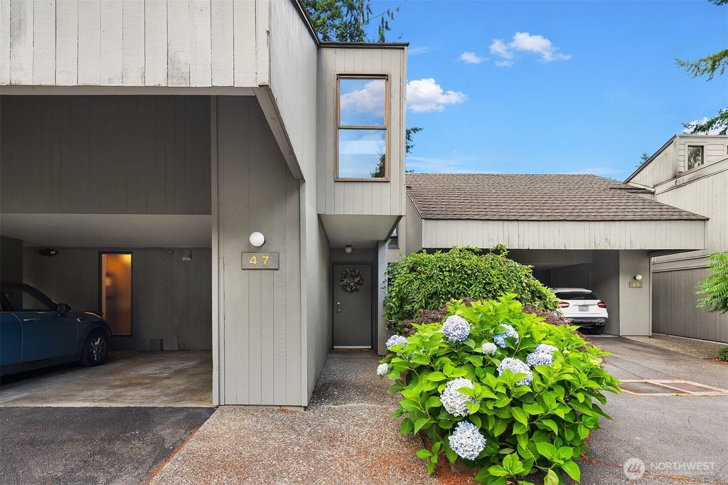Photo of 6453 139th Place NE #47, Redmond, WA 98052 (MLS # 2579174)