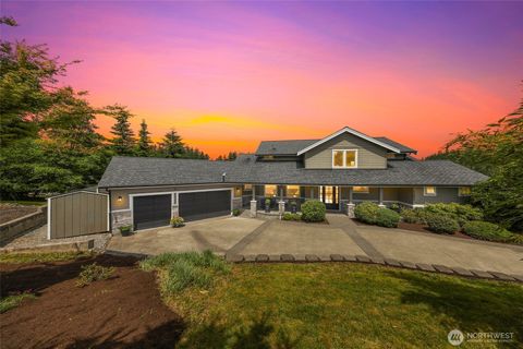 Photo of 1301 Broad Street, Bellingham, WA 98229 (MLS # 2445061)