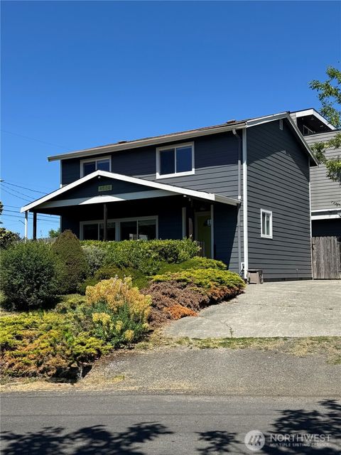Photo of 4508 41st Avenue S, Seattle, WA 98118 (MLS # 2548000)