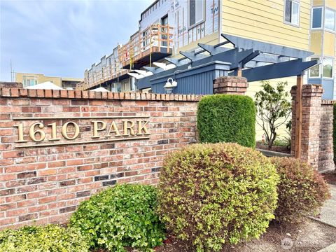 Photo of 1610 Park Avenue #B3, Bremerton, WA 98337 (MLS # 2448288)