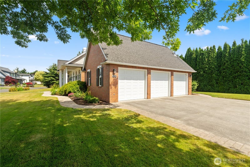448 Island Green Way