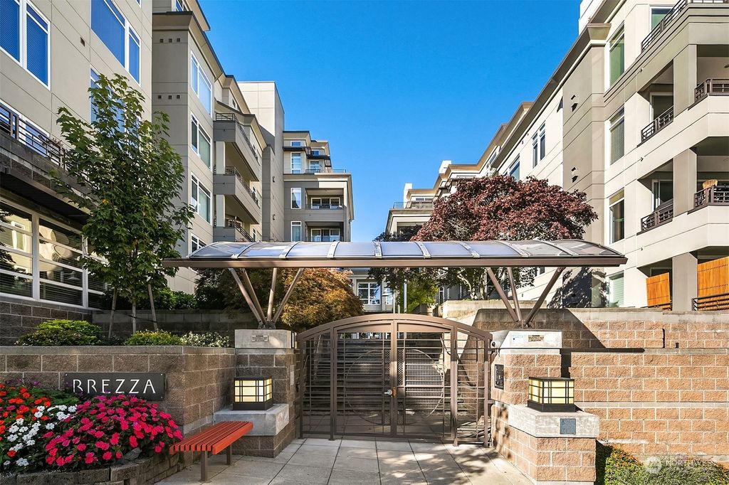 Photo of 225 4th Avenue #B305, Kirkland, WA 98033 (MLS # 2169744)