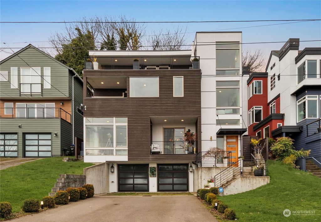 Photo of 2006 28th Avenue S, Seattle, WA 98144 (MLS # 2210205)
