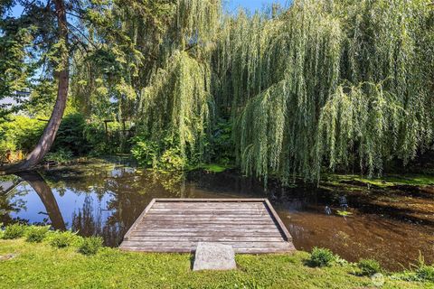 Photo of 2808 Kennewick Place NE, Renton, WA 98056 (MLS # 2441202)