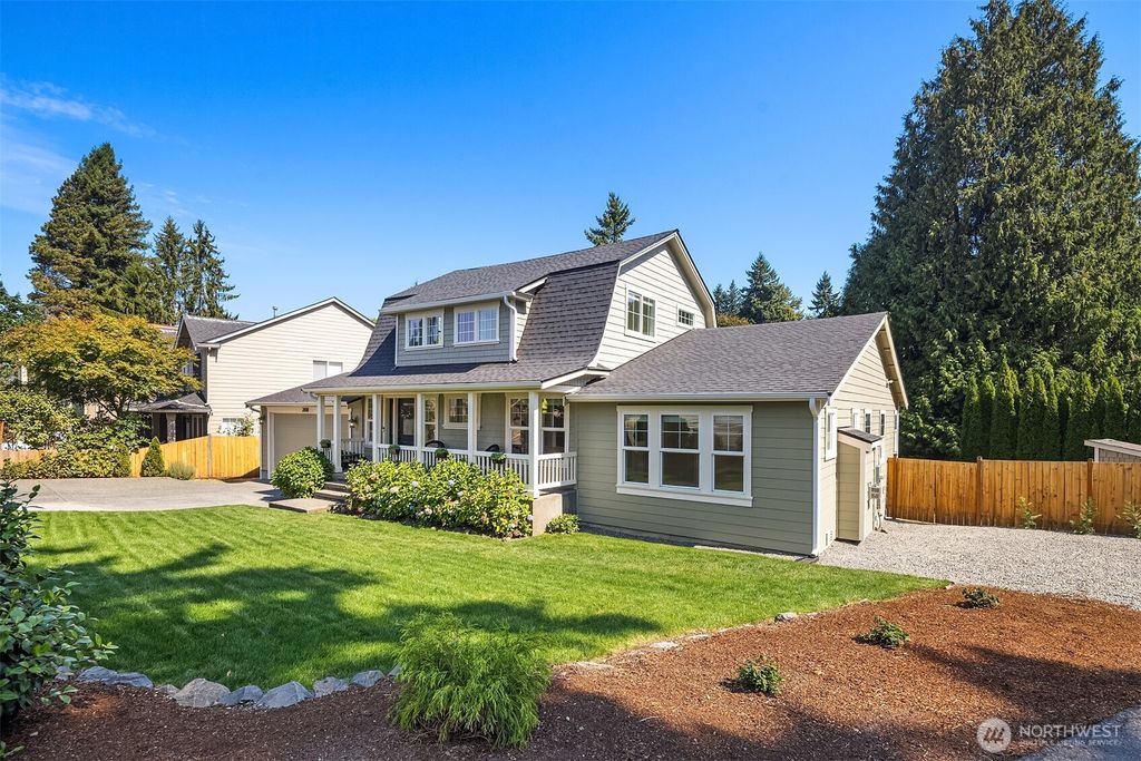 Photo of 2808 Kennewick Place NE, Renton, WA 98056 (MLS # 2441202)