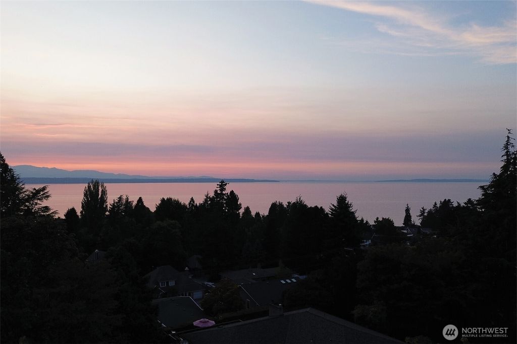 Photo of 192 XX Olympic View Drive, Edmonds, WA 98020 (MLS # 2437971)