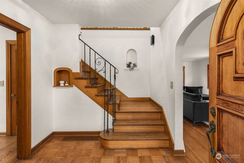 Photo of 2585 Crestmont Place W, Seattle, WA 98199 (MLS # 2053558)