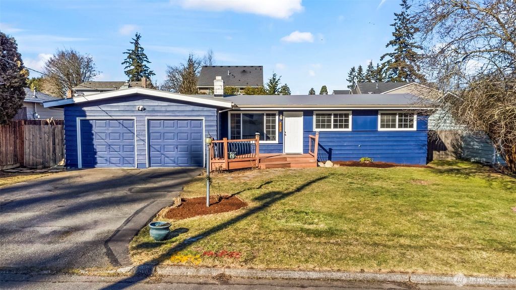 Photo of 4262 S 290th Street, Auburn, WA 98001 (MLS # 2327065)