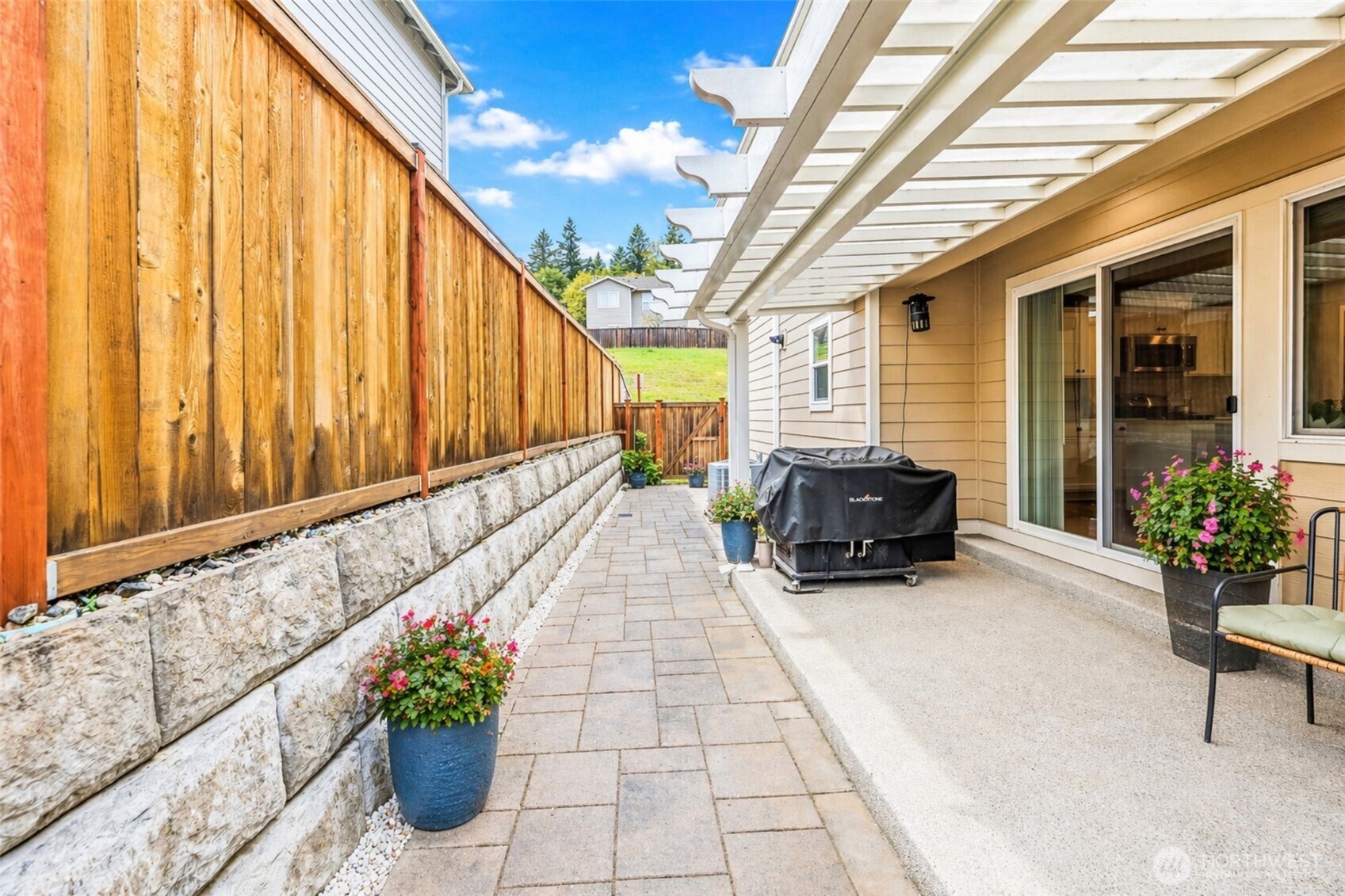 3512 Hoffman Hill Boulevard