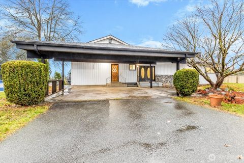 Photo of 369 14th Street, Blaine, WA 98230 (MLS # 2470158)