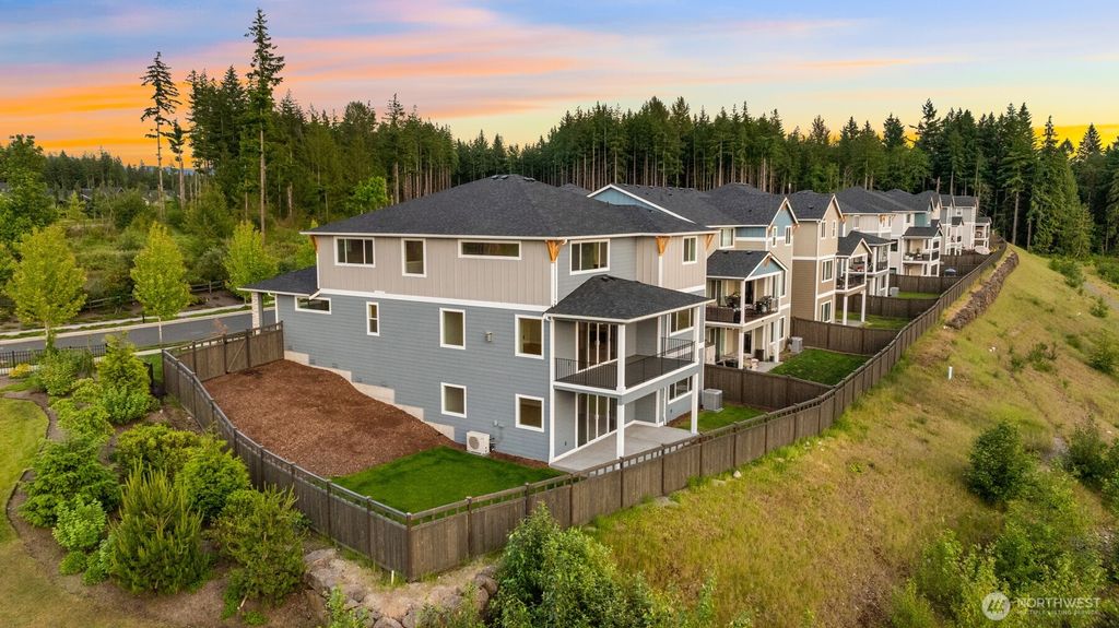 Photo of 33353 Walnut Avenue SE, Black Diamond, WA 98010 (MLS # 2159818)