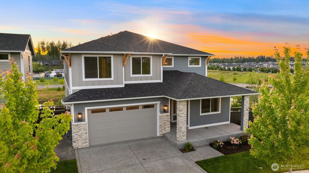 Photo of 33353 Walnut Avenue SE, Black Diamond, WA 98010 (MLS # 2159818)