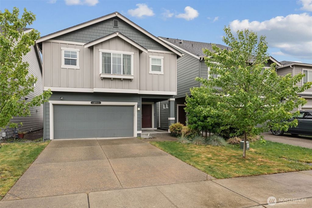 Photo of 18711 108th Avenue E, Puyallup, WA 98374 (MLS # 2518709)
