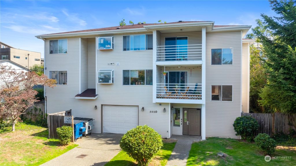 Photo of 8820 Stone Avenue N, Seattle, WA 98103 (MLS # 2297074)