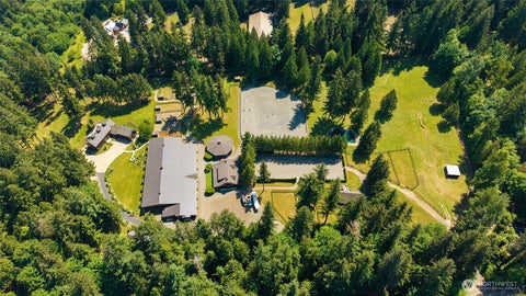 Photo of 14140 184th Avenue NE, Woodinville, WA 98072 (MLS # 2532616)