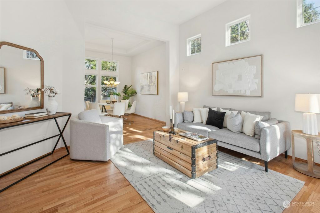 Photo of 25740 SE 41st Place, Sammamish, WA 98029 (MLS # 2326721)