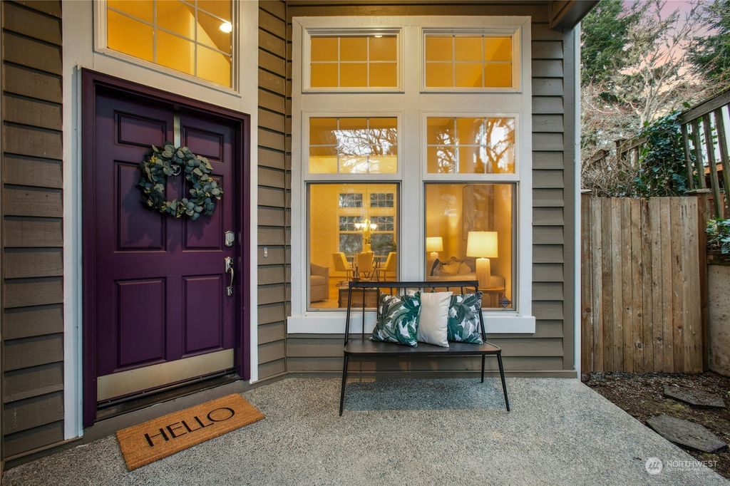 Photo of 25740 SE 41st Place, Sammamish, WA 98029 (MLS # 2326721)